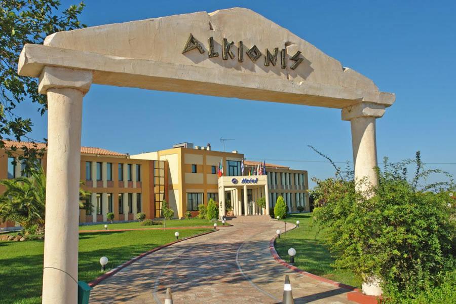 Hotel Alkionis Захаро Екстериор снимка
