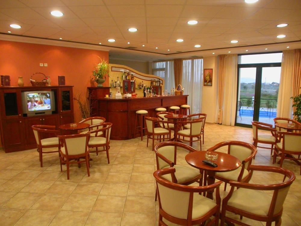 Hotel Alkionis Захаро Екстериор снимка